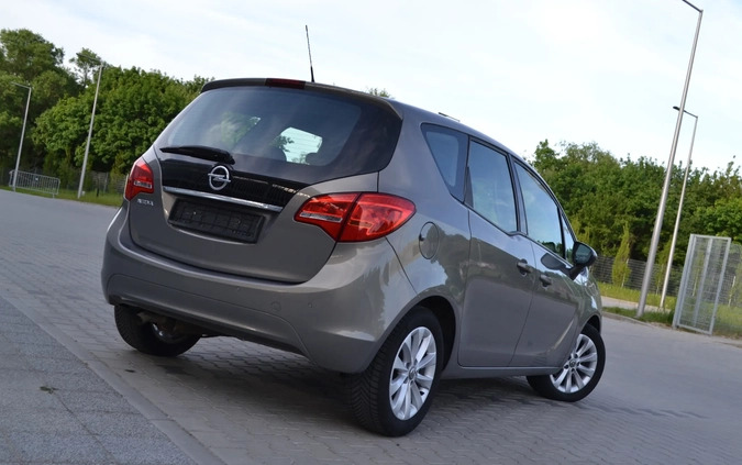 Opel Meriva cena 32900 przebieg: 179000, rok produkcji 2015 z Płock małe 596